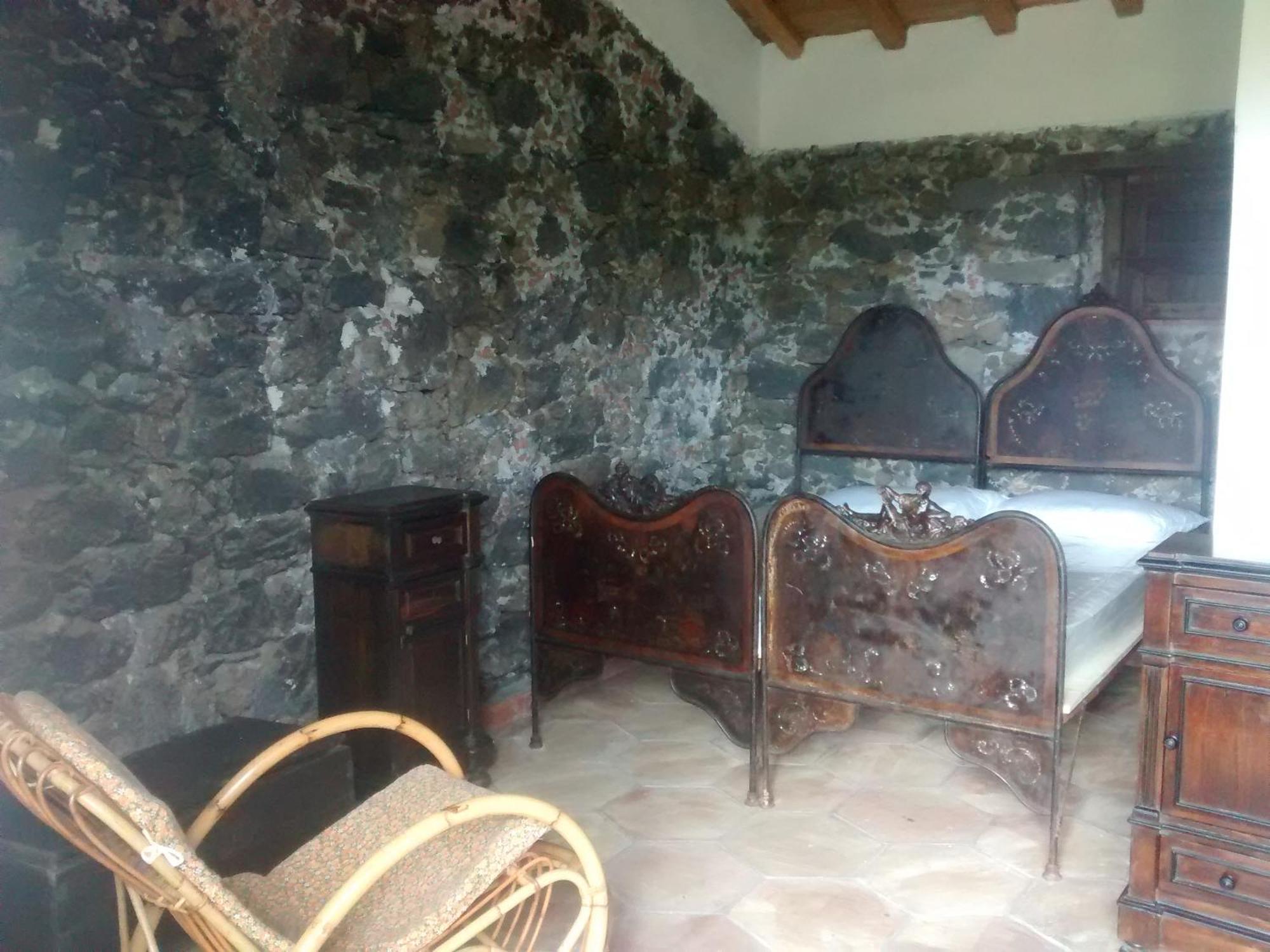 Agriturismo La Caraffara Sull' Etna Puntalazzo Exterior photo